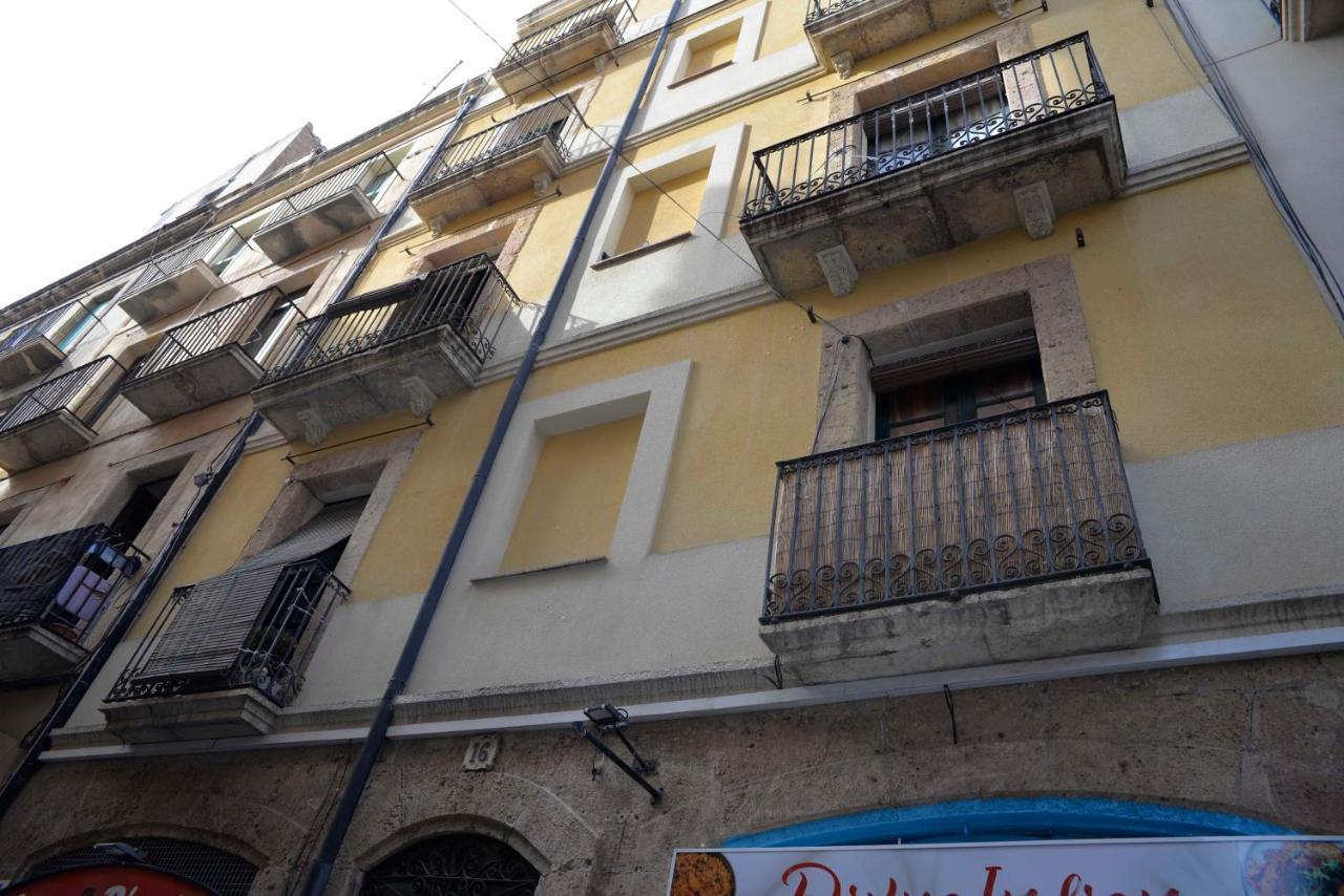 Pigal 1 Apartament Centre Historic Lägenhet Tarragona Exteriör bild